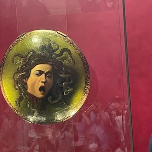 Meet your Posher, Florentina